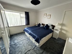 Photo 11- click for photo gallery